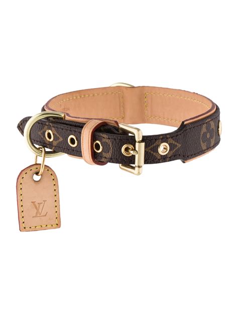 louis vuitton dog collor|Louis Vuitton dog bandana.